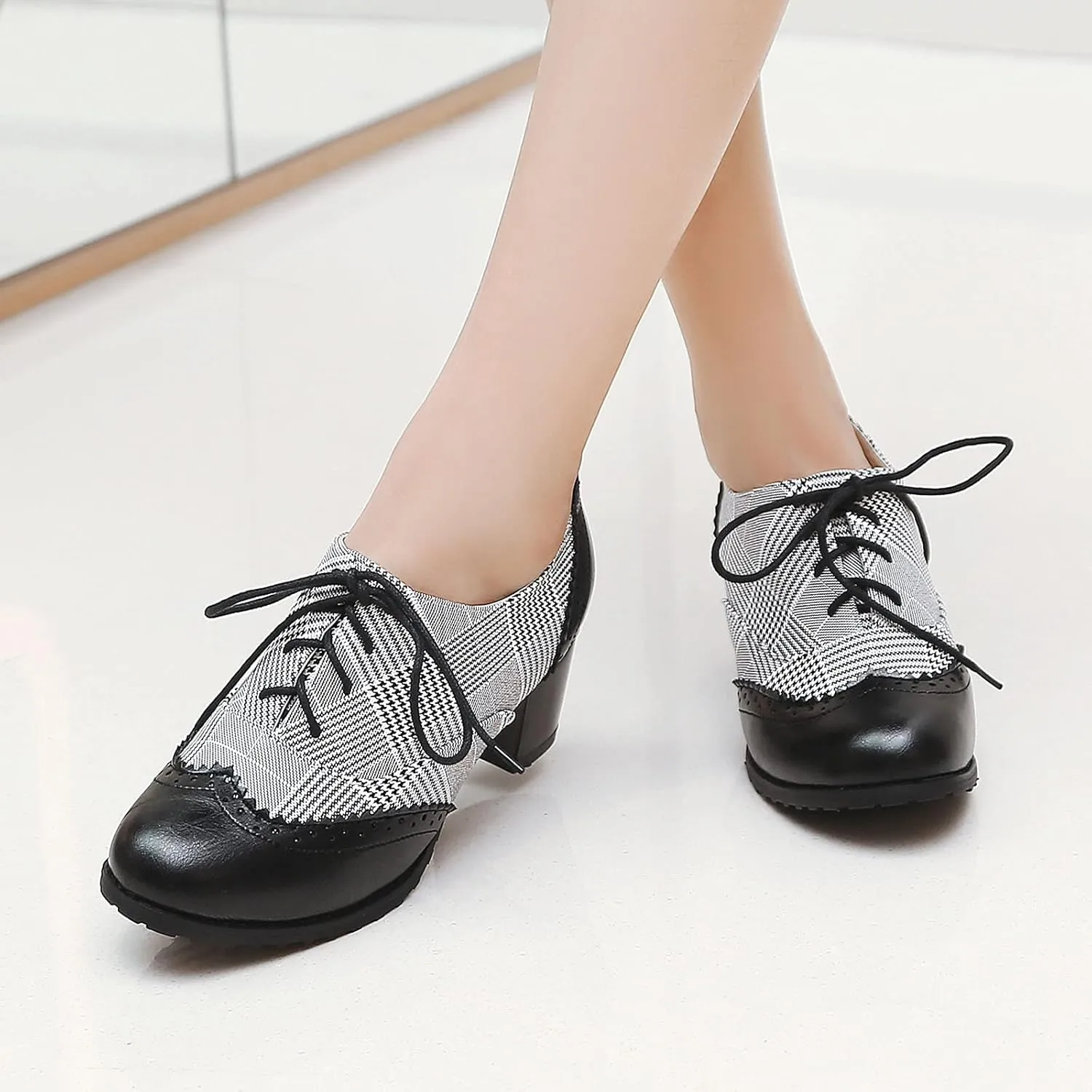 CYNLLIO Women's Block Chunky Heel Oxfords Shoes Vintage Lace-up Brogues Shoes Office Shoes Party Dress Shoes