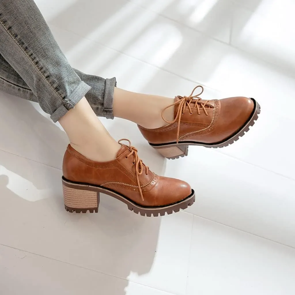 MIOKE Women's Round Toe Lace Up Pump Oxfords Brogues Wingtip Chunky Mid Heel Platform Vintage Dress Shoes