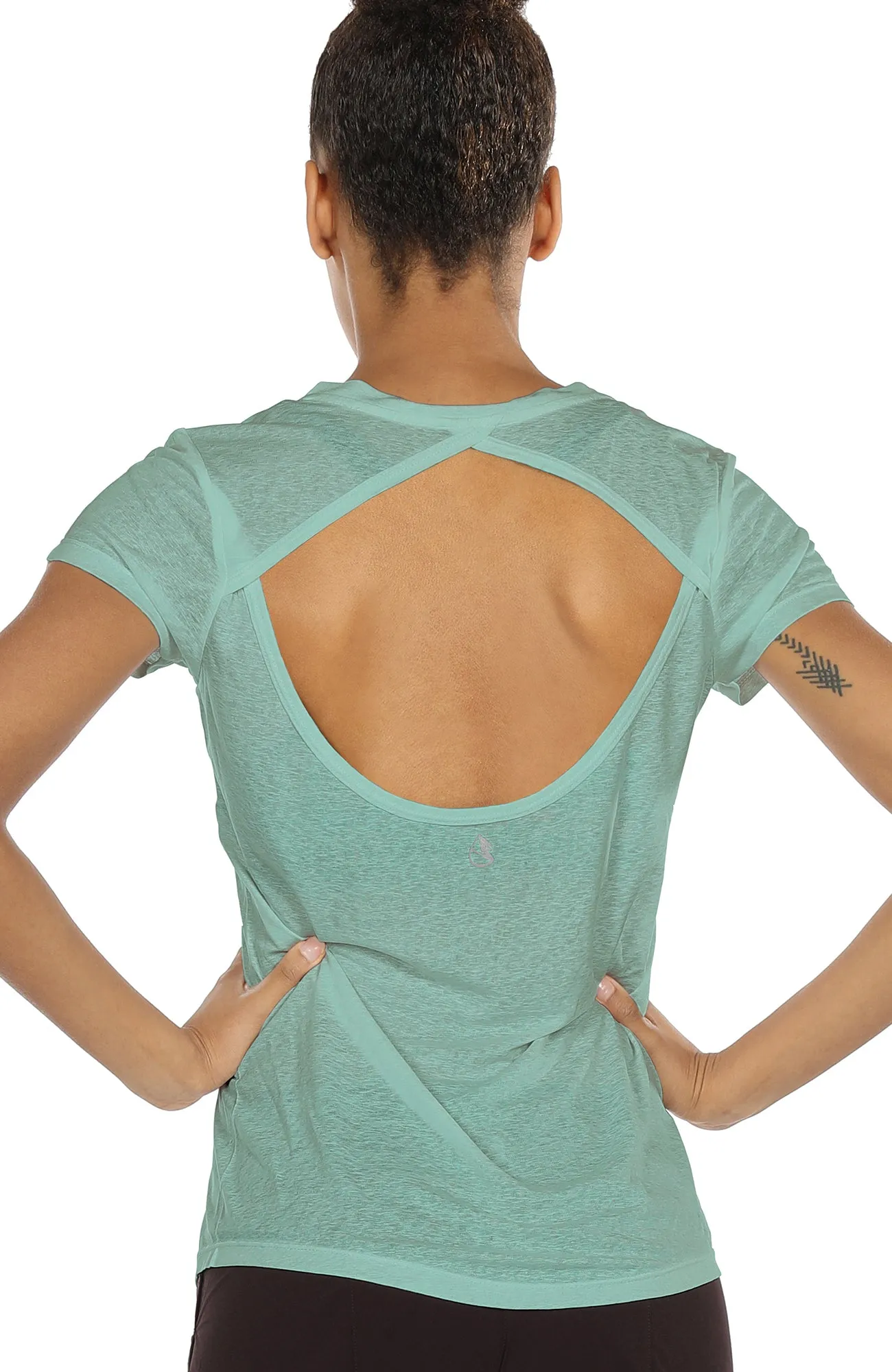 T7 icyzone Activewear Fitness Yoga Tops Workout V Neck Open Back T-Shirts for Women
