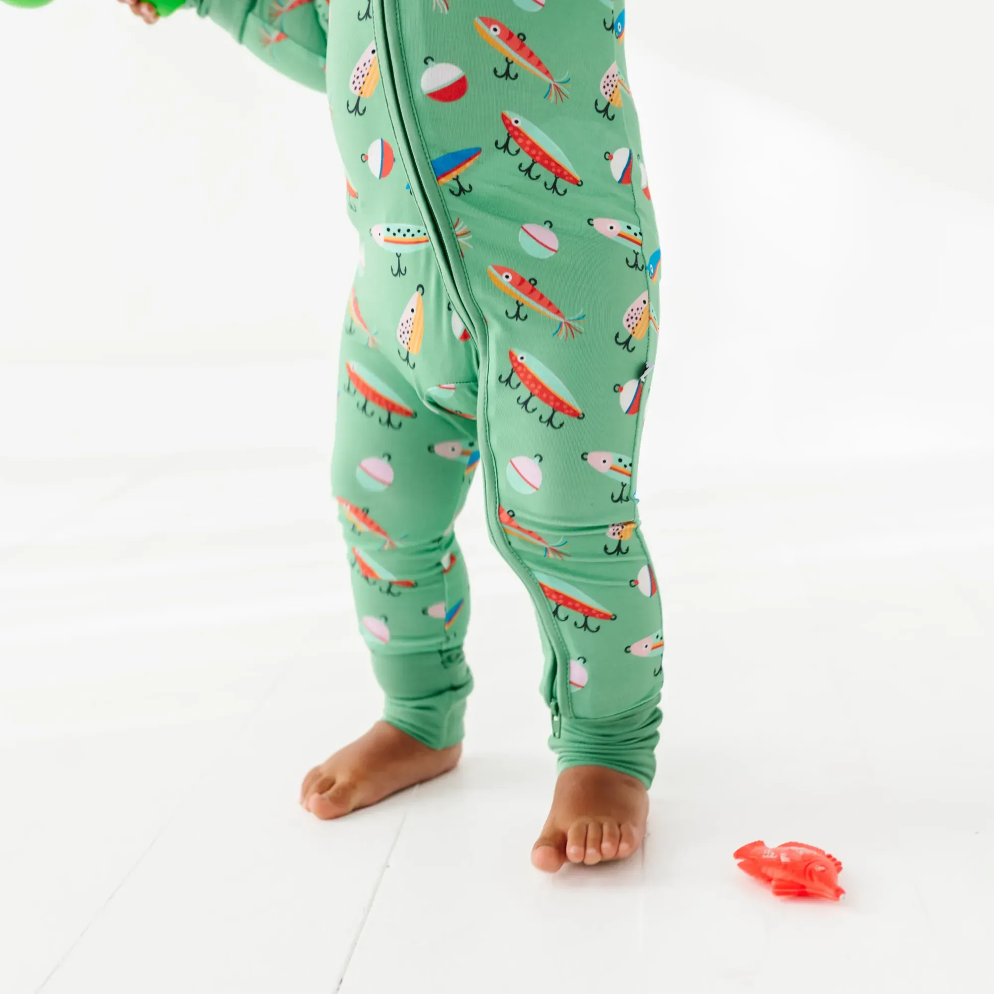 The Reel Deal Convertible Footies