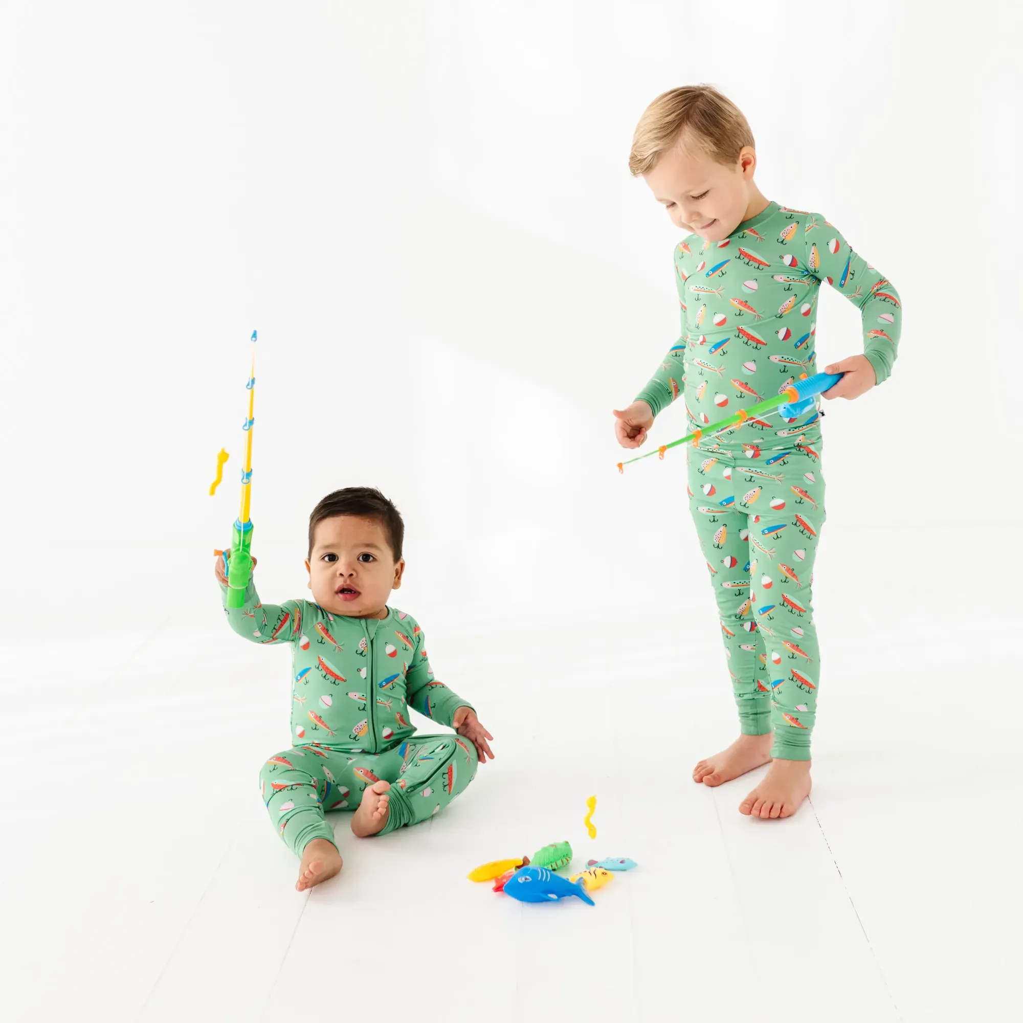 The Reel Deal Convertible Footies