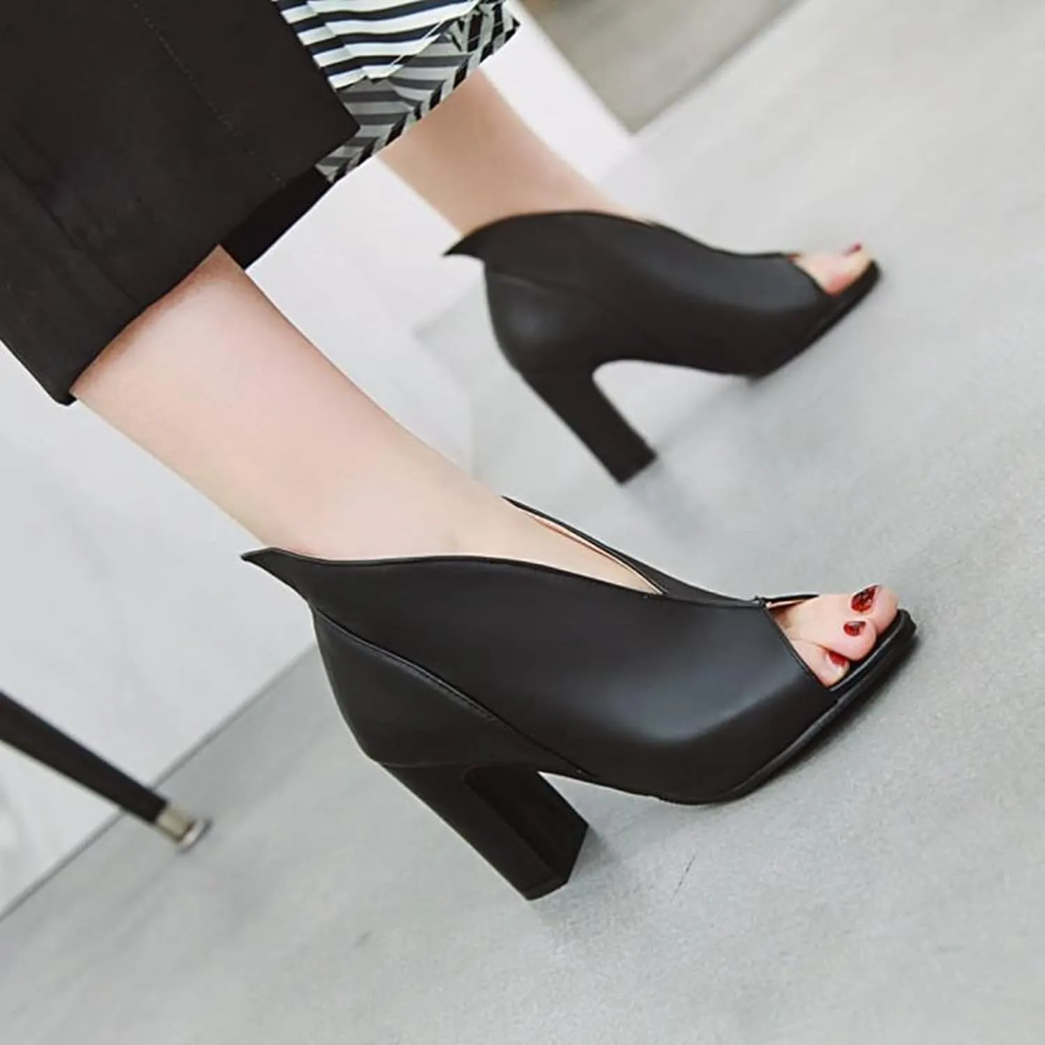 Women Fashion Peep Toe Sandal Pumps V Cut PU Leather Slip On Chunky High Heel Office Dress Shoes